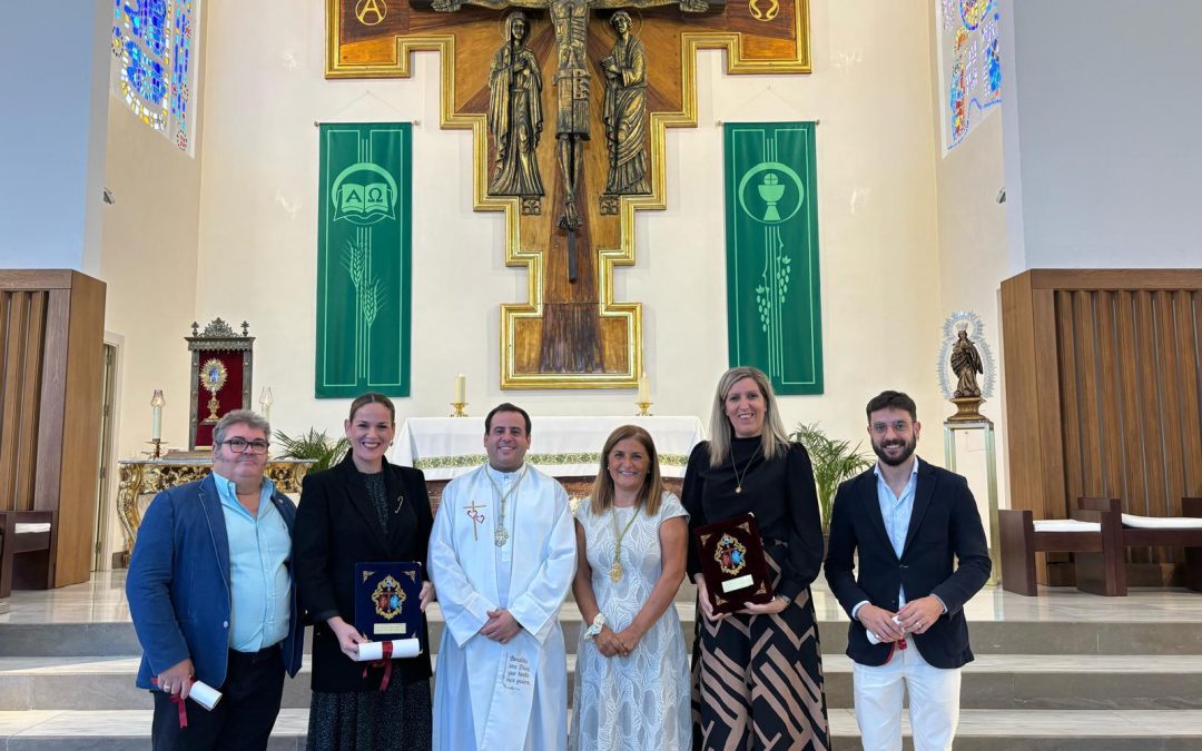 Presentados los cartelistas y pregoneras de la Semana Santa y las Glorias